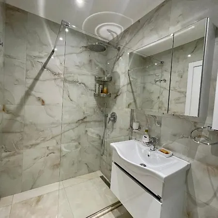 Elma's Center Of Daire