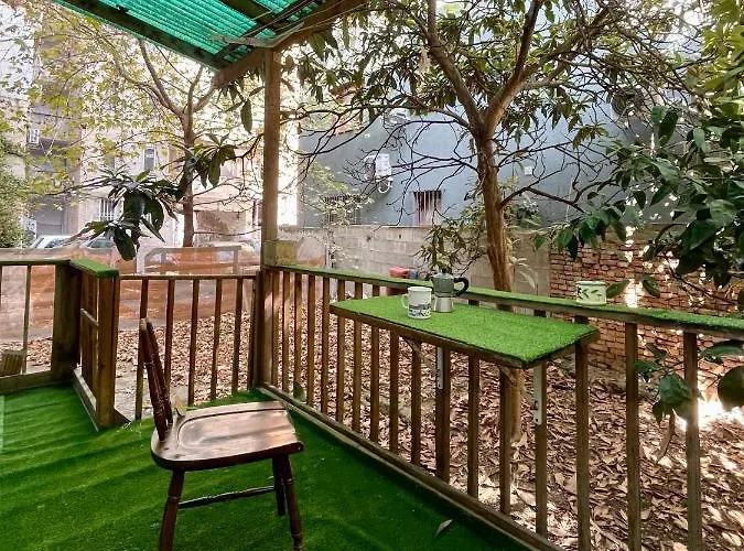 Elma's Center Of アパート